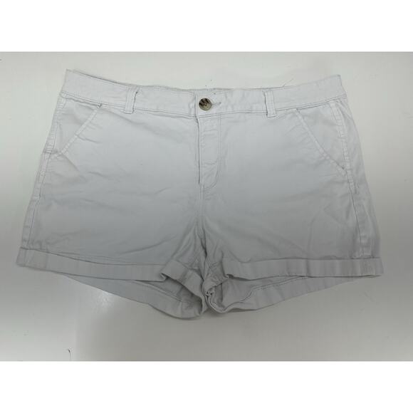 SO Womens Juniors Shorts Size 17 White Chino Favorite Low Rise Midi - Picture 1 of 10